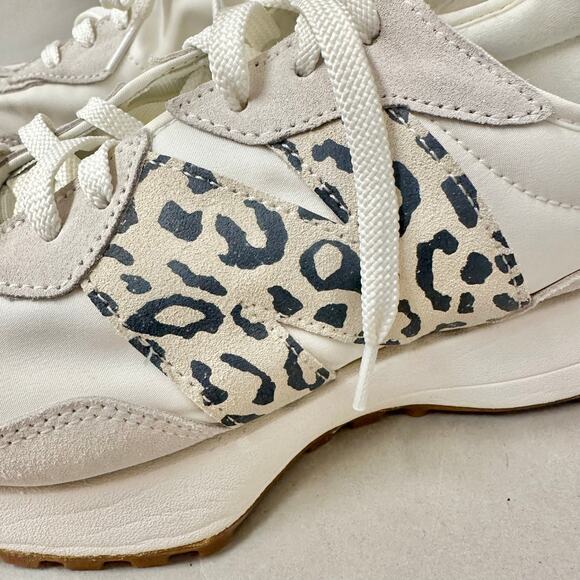 New Balance 327 Off White Moonbeam Leopard Beige Cream Suede Women's Size‎ 9 - Picture 4 of 16